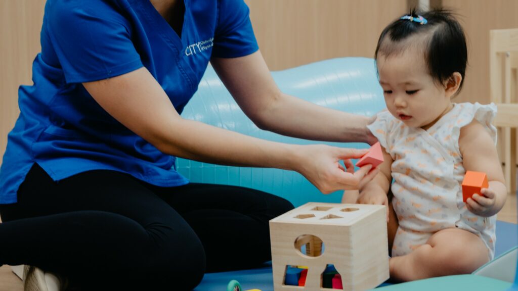 fine motor skills development physiotherapy for children